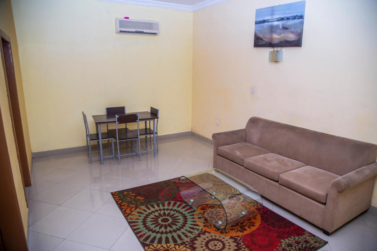 Airside Hotel Accra Exterior photo