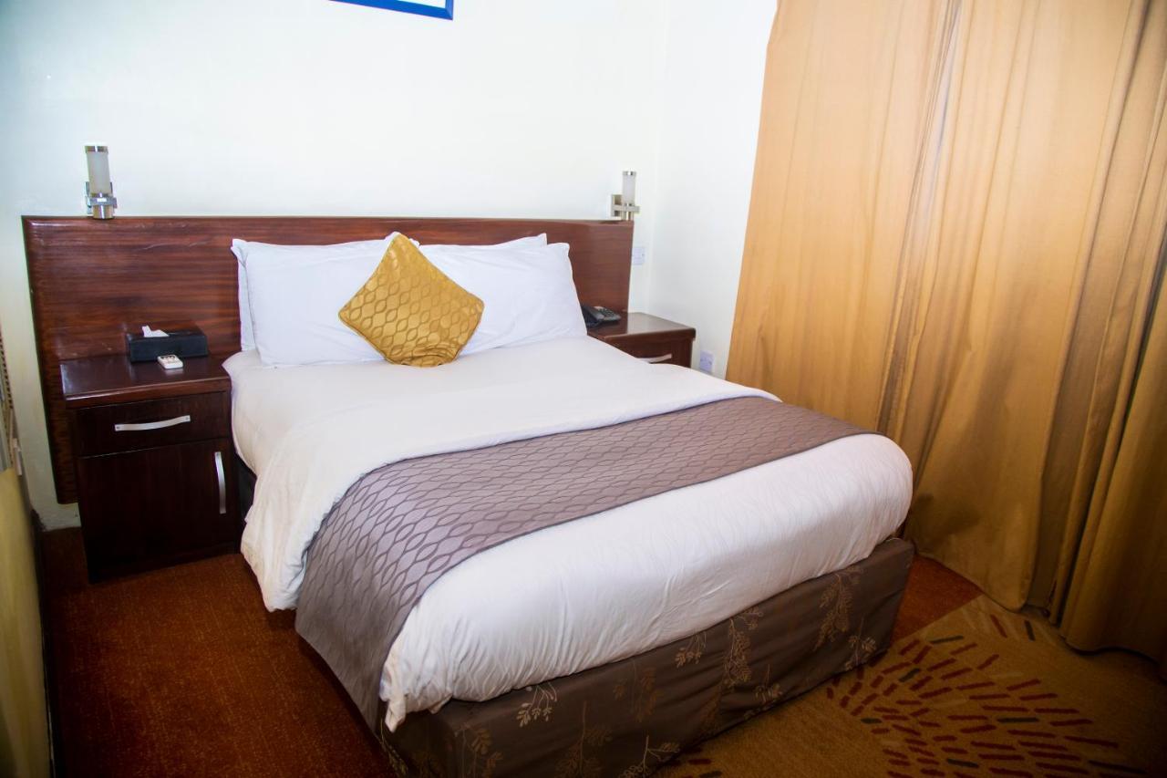 Airside Hotel Accra Exterior photo