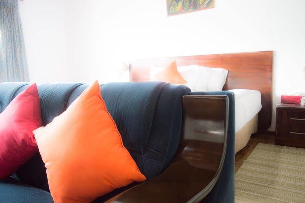 Airside Hotel Accra Exterior photo